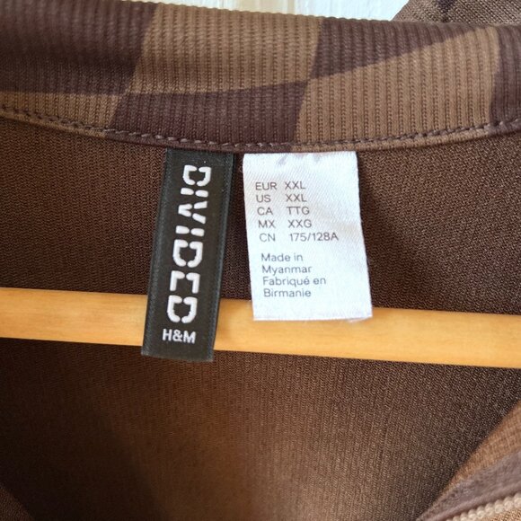 EUC H&M Zip Front Top in Brown Checkered - Picture 4 of 5
